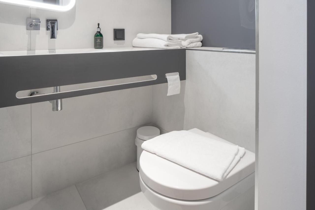 Dunten Hotel Талин Екстериор снимка