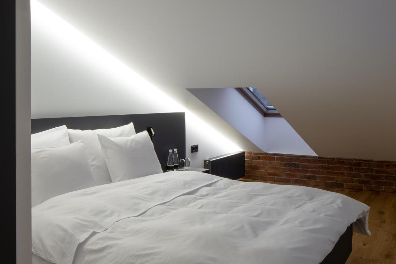 Dunten Hotel Талин Екстериор снимка