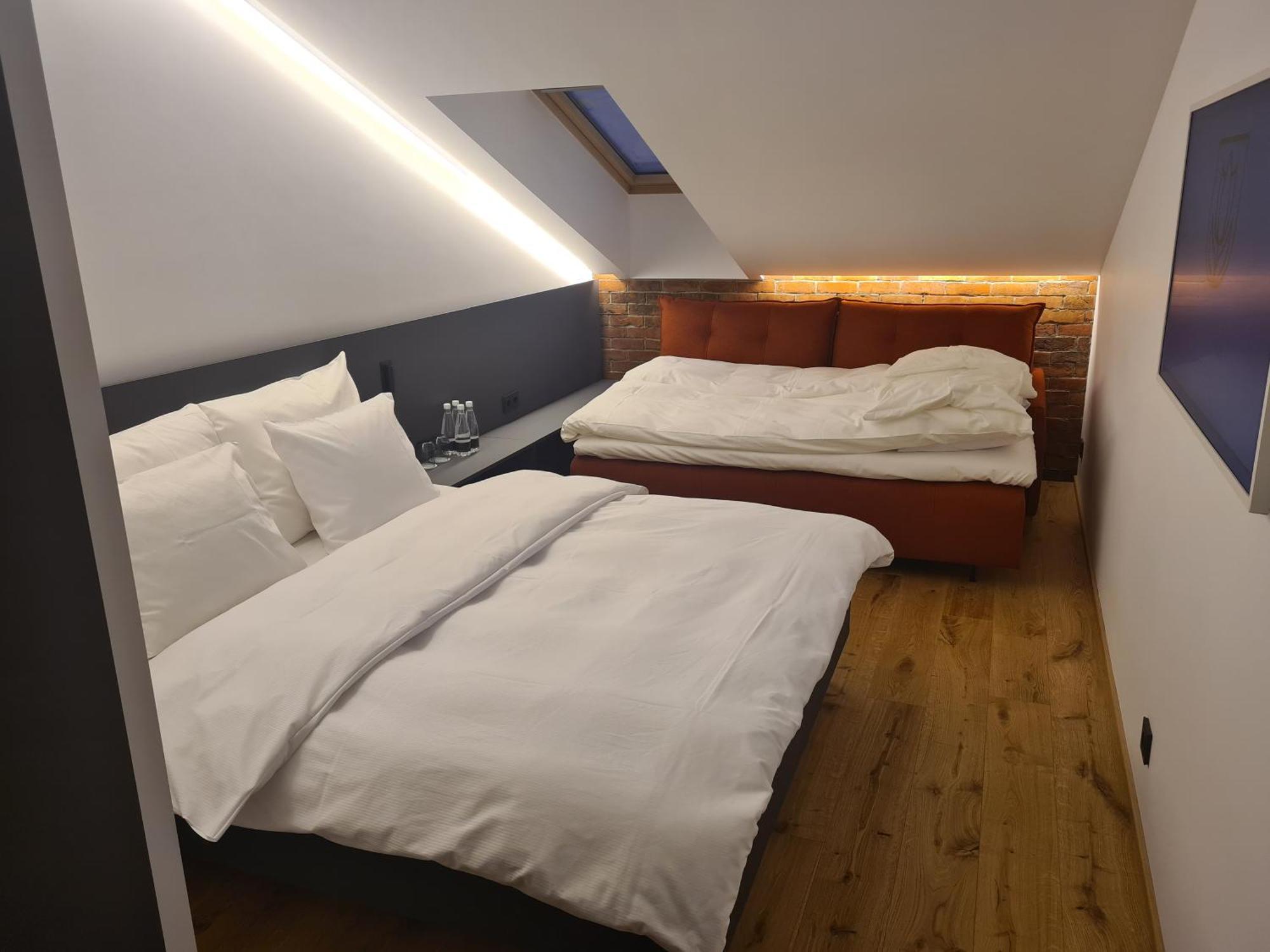Dunten Hotel Талин Екстериор снимка